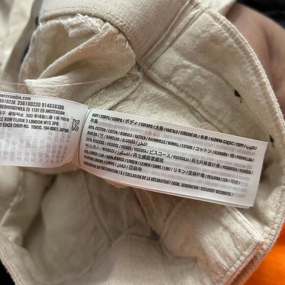 Hollister SHORT Ultra High Rise Vintage Baggy Cargo Pants - Picture 8 of 8